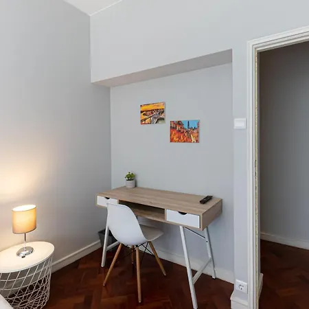 Lolla's House Rum i privatbostad Oporto