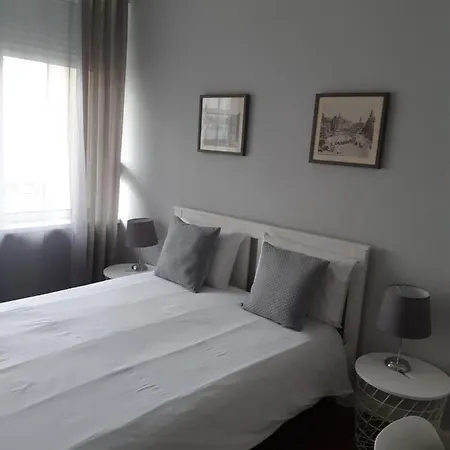 Homestay Lolla's House *