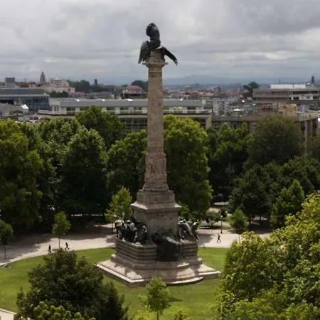 Lolla's House Homestay Porto