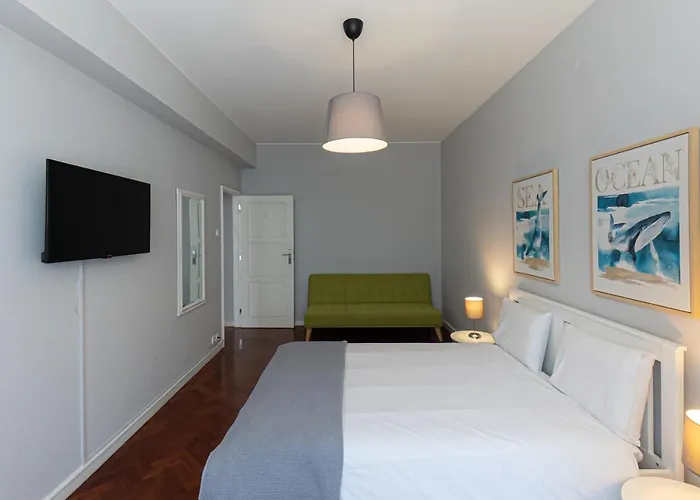 Lolla's House Oporto