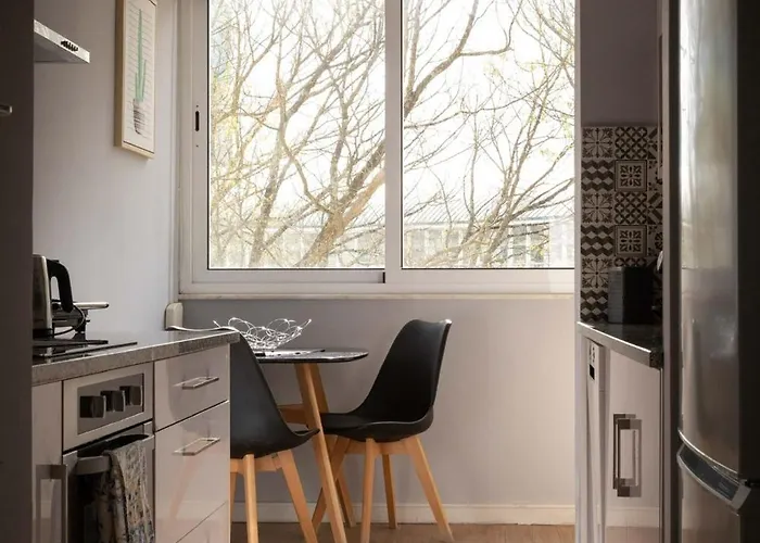 Lolla's House Homestay Porto