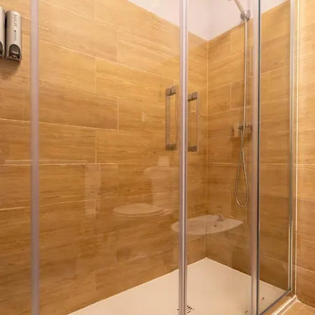 Lolla's House * 포르투